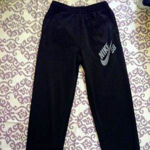 Nike SB  JOGGING SWEATPANTS